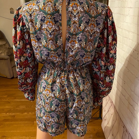 Nasty Gal flower boho long sleeved romper size 2 - Picture 3 of 16